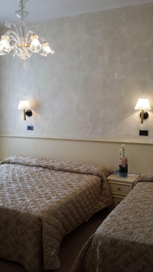 Carlton Capri Hotel Venezia
